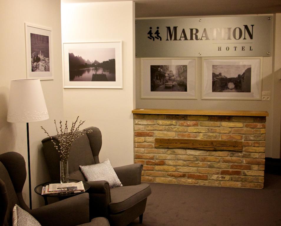 Hotel Marathon Senec Eksteriør bilde